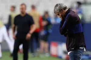 Barcelona, humillado: Piqué habló de "vergüenza" y el DT intuye su despido