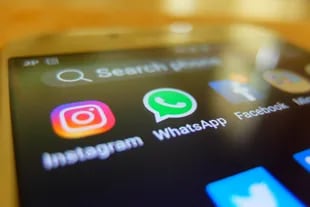 Instagram, WhatsApp y Facebook dejaron de funcionar en el mediodía del 4 de octubre