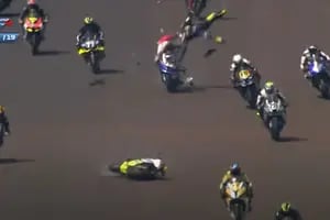 El accidente en el que murieron dos motociclistas brasileños tras un duro impacto en plena carrera