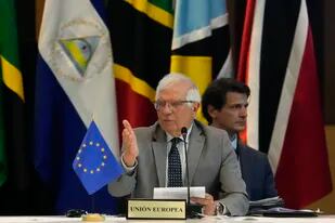 Josep Borrell, Alto Representante de la Unión Europea para Asuntos Exteriores y Política de Seguridad, habla durante una reunión de cancilleres de Centroamérica y el Caribe para discutir los efectos de la guerra en Ucrania en la región, en Ciudad de Panamá, el martes 3 de mayo de 2022. ( Foto AP/Arnulfo Franco)