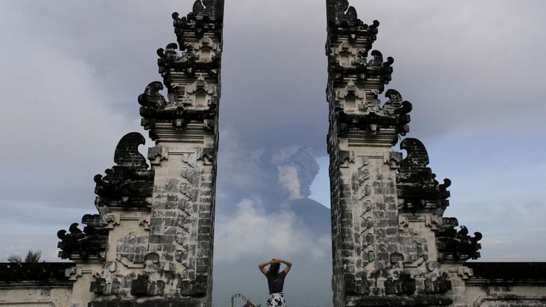 Las típicas postales de Bali muestran otro paisaje
