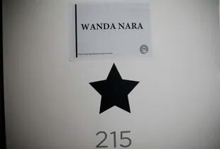 La puerta del camarín de Wanda Nara