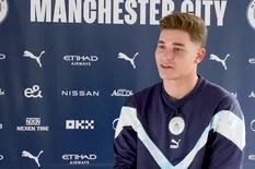 Por qué Julián Álvarez eligió la camiseta 19 en Manchester City y el enorme elogio a un líder de la selección