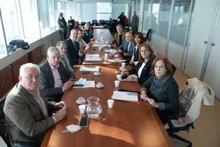 Los diputados del Interbloque Federal con representantes de la Federación  Argentina de Transportadores por Automotor de Pasajeros (Fatap)
