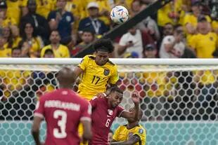 Ecuador juega mejor que su rival