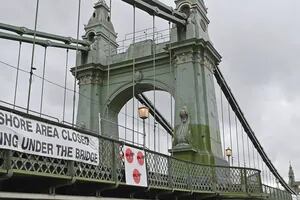 Londres: el centenario puente sobre el río Támesis que está a punto de colapsar
