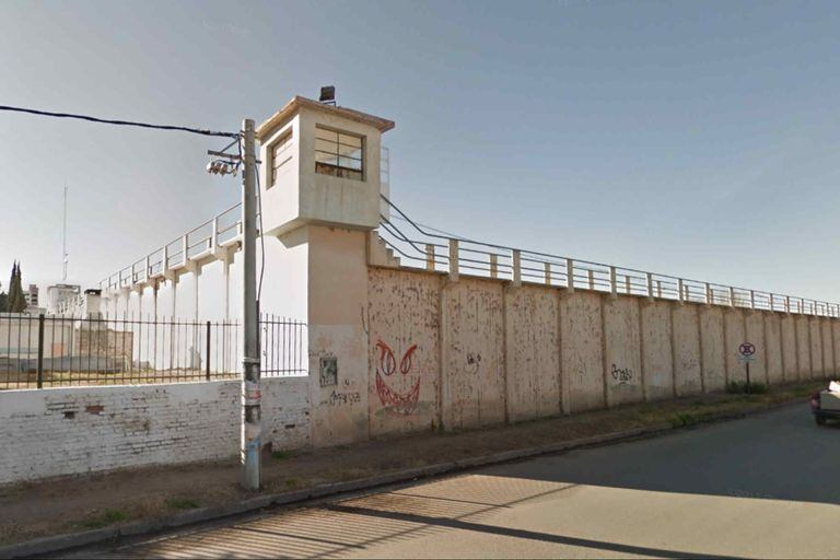 La Prisión General Sur, que funciona en el centro de Neuquén, será liberada y el predio se subastará.