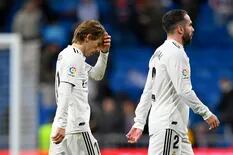 Real Madrid, en caída libre, se va abucheado y pone en problemas a Solari