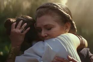 Tras la muerte de Carrie Fisher, el director decidió usar imágenes que habían quedado sin usarse de la actriz como Leia Organa 