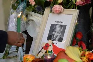 Historia pura: el día que Sudáfrica despidió a Mandela, un símbolo de paz y unión que puso fin al Apartheid