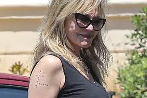 Melanie Griffith tapó su tatuaje de Antonio Banderas con el nombre de sus cuatro hijos