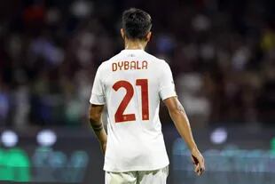 Dybala dejó el 10 de la Juventus y al llegar a Roma pidió la 21