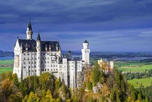 El Castillo Neuschwanstein, Bavaria, Alemania, es similar a la residencia de La Bella Durmiente