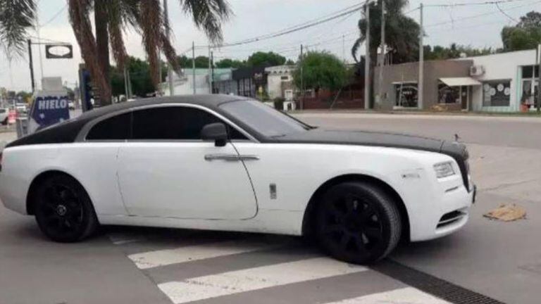 El Rolls Royce de Carlitos Tevez en Marcos Juárez