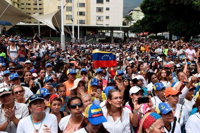 En Venezuela las mujeres también marcharon por el día de la mujer a pesar de la crisis
