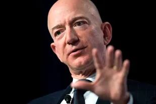 Jeff Bezos cumplió 58 años y lo celebró con un comprometido anuncio