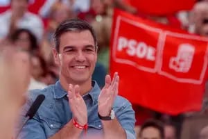 Pedro Sánchez no cede a las presiones tras su derrota y afirma que buscará seguir gobernando España