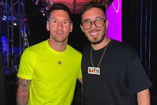 Lionel Messi y el DJ Fer Palacio, en Rosario