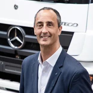 Raúl Barcesat, Presidente de Mercedes-Benz Camiones y Buses