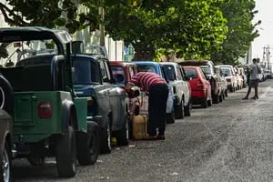 El régimen cubano, al límite: la escasez de combustibles paraliza a la isla y acelera la crisis