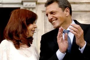 La vicepresidenta Cristina Fernández de kirchner y Sergio Massa en la asunción del presidente Alberto Fernández