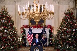 Biden durante el discurso en la Casa Blanca, a solo unos días de las fiestas de Navidad y Año Nuevo