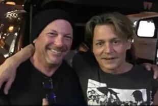 Gregg 'Rocky' Brooks with Johnny Depp at the City of Lies tapings