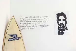 El surf y el dibujo, dos pasiones de Lucía Pérez