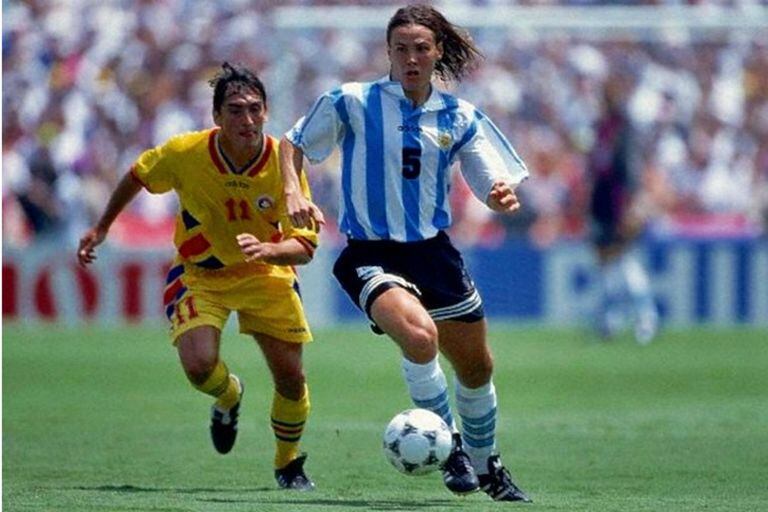 Redondo, con pelo largo, en el Mundial de 1994, el día de la eliminación frente a Rumania
