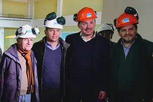 Axel Kicillof y Funcionario Camporista Federico Basualdo, Durante la Recordidi por el Complejo Nuclear Atucha