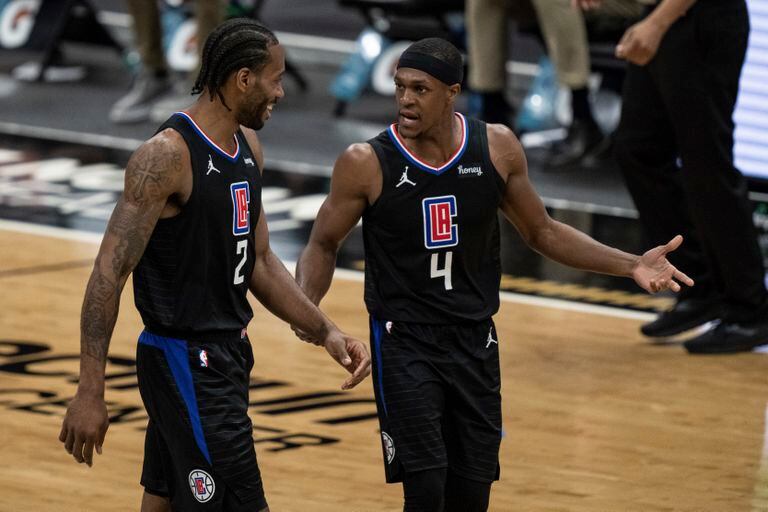 Los Clippers, que finalizaron cuartos en el oeste, especularon con un enfrentamiento a su clásico rival y cayeron ante Oklahoma City Thunder, uno de los peores equipos de la NBA.