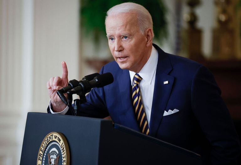 Biden advierte a Putin de que una hipotética "invasión" de Ucrania sería "desastroso" para Rusia