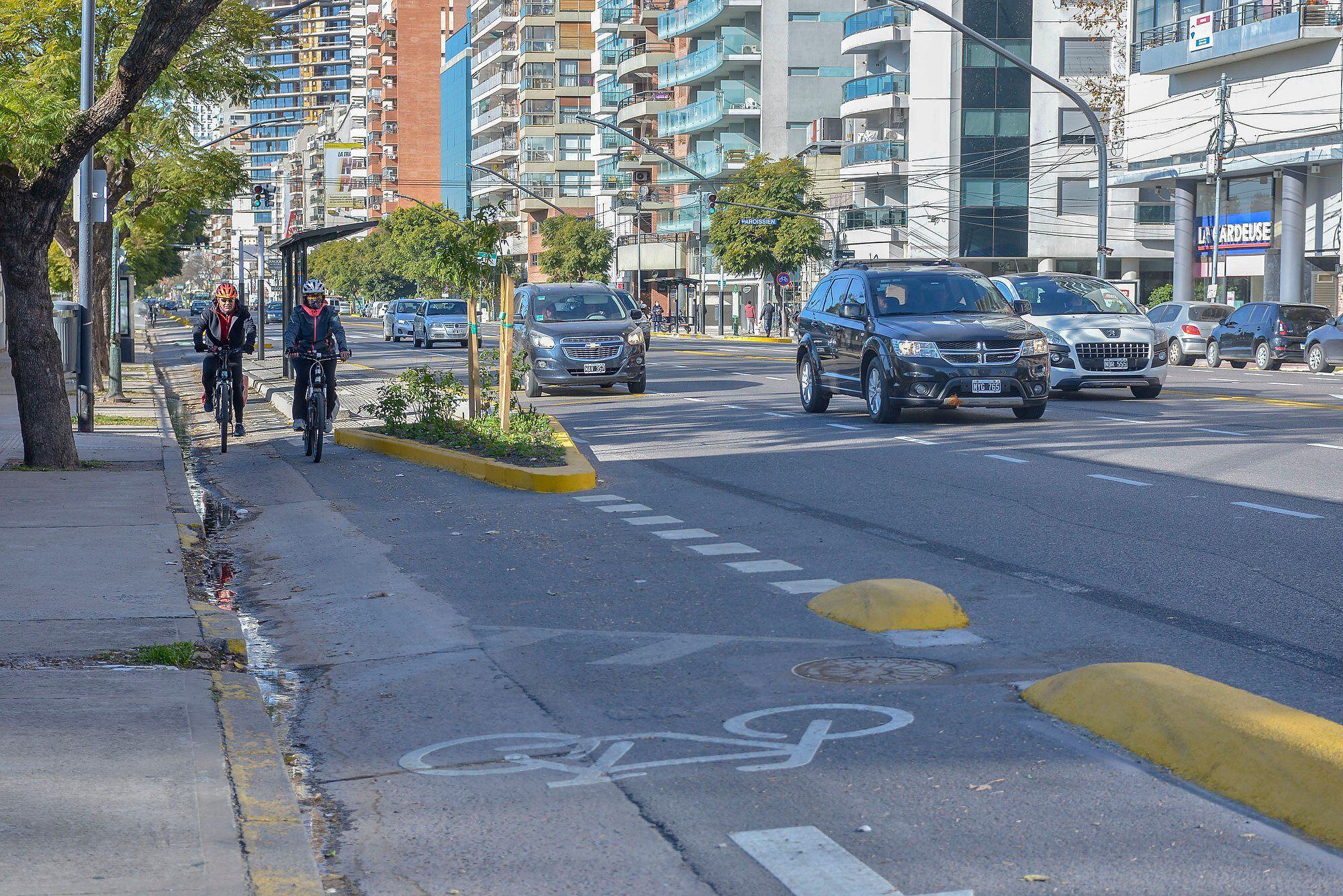 Cruce Pac Man, cordones altos: las razones y las dudas en la obra que transformó una avenida central del corredor norte