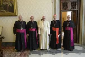 La cúpula del Episcopado se reunió con Francisco