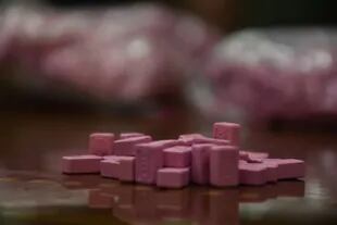 Ecstasy-Pillen gehören zu den Drogen, die bei dieser Art von Chemsex-Partys verwendet werden