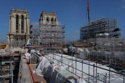 Para la restauración de Notre-Dame se utilizaron las mismas técnicas medievales empleadas para su construcción.