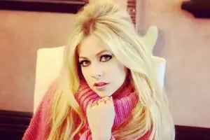 Avril Lavigne regresa a la música con una desgarradora canción