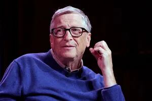 Bill Gates dio sus predicciones sobre la economía para el 2023 y lanzó una dura advertencia