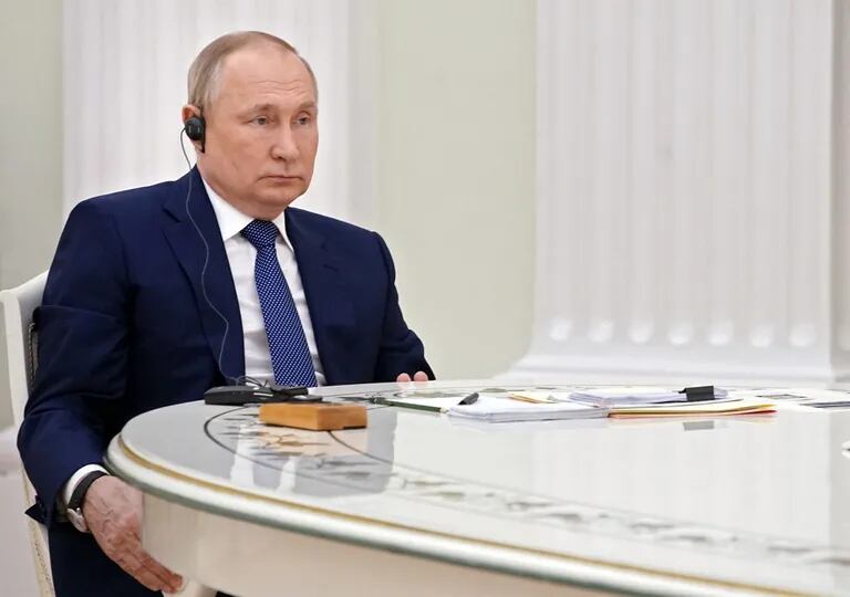 El presidente ruso, Vladimir Putin, en la reunión con Macron del lunes