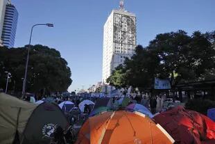 Acampe en la 9 de Julio frente al Ministerio de Desarrollo Social