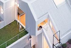 Villa Crespo: el PH de 2 arquitectos proyectado en vertical y con terraza verde