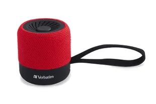 Música de bolsillo. Un regalo económico y útil puede ser el mini altavoz inalámbrico Bluetooth de Verbatim. Cuenta con sonido estéreo TWS, micrófono y, naturalmente, batería recargable ($2599)