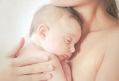 ¿Por qué es importante el contacto piel a piel para el desarrollo del bebé?
