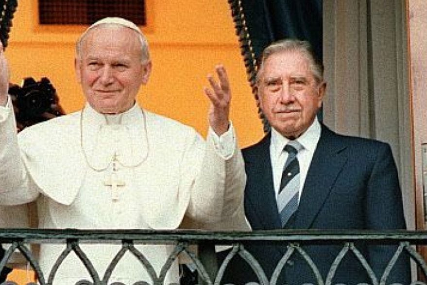 JP II con Pinochet