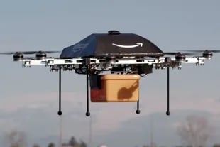 La iniciativa de Jeff Bezos con el uso de drones para la entrega de pedidos reabrió el debate sobre su posible implementación en el área comercial