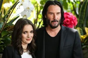 Keanu Reeves admitió que lleva 30 años casado con Winona Ryder