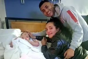 La historia del futbolista que se aferró a Dios para implorar por su hijo y hoy sonríe