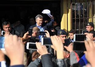 "Siempre está invitado", dijo Macri ayer cuando le preguntaron en Córdoba por las señales de Francisco