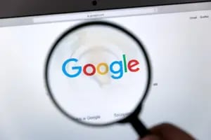 Las búsquedas de Google con resultados generados por inteligencia artificial llegan a la Argentina