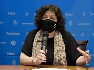 La ministra Carla Vizzotti destacó que la Argentina es uno de los pocos países donde se vacuna a niños a partir de los tres años